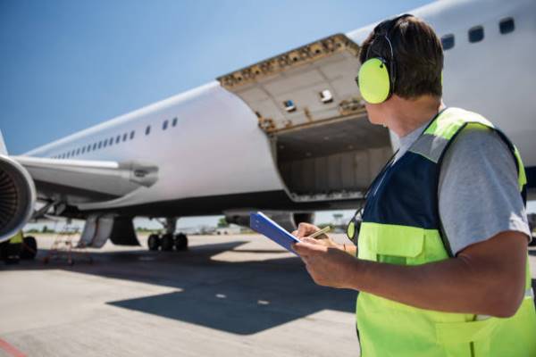 Online Course Certified Airport Cargo Operations Manager