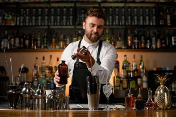 Online Course Certified Bartender