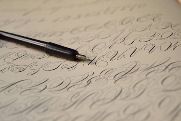 Online Course Certified Commercial Calligrapher