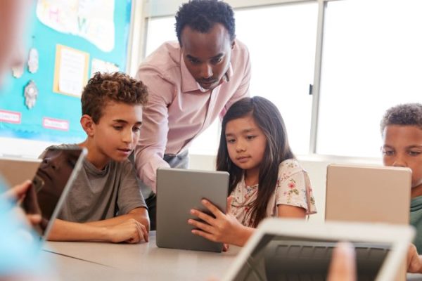 Online Course Certified Digital Citizenship & Media Literacy for Educator