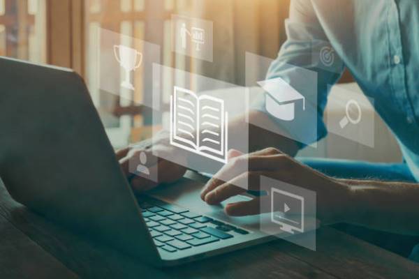 Online Course Certified Educational Marketing & Admissions Officer