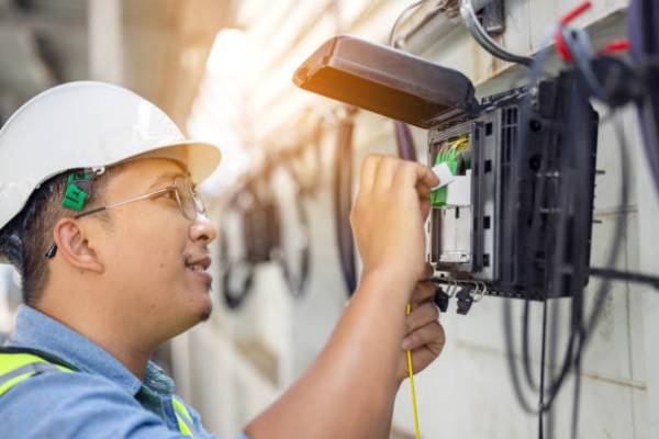Online Course Certified Fiber Production Technician