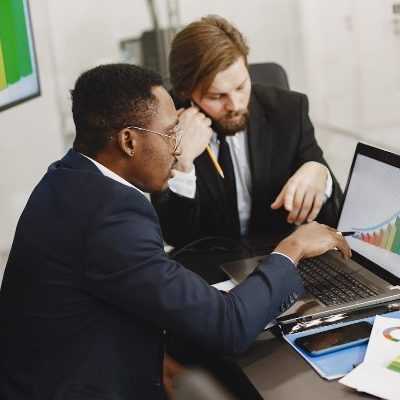 Online Course Certified Administrative Risk & Compliance Manager