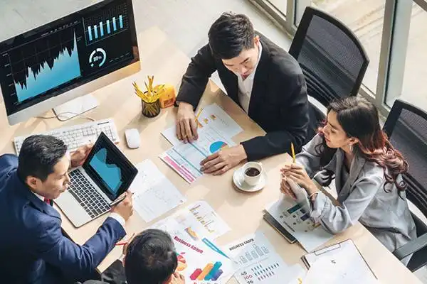 Online Course Certified Customer Relationship Manager