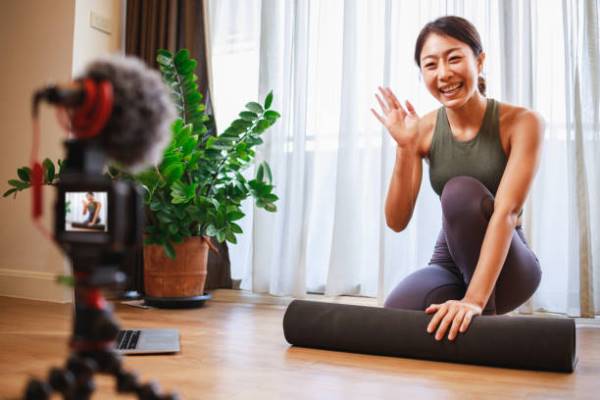 Online Course Certified Online Yoga Class Instructor