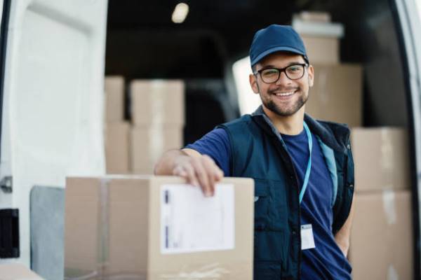 Online Course Certified Courier & Express Delivery Associate