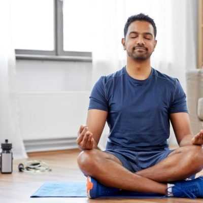 Online Course Certified Sports Yoga & Meditation Coach